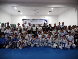 Wali Kota Wahyu Hidayat Hadiri Turnamen Karate Piala Dandim 0833
