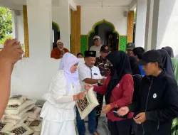 Aksi Nyata Haji Ikhsan, Tebar 8 Ton Beras untuk Warga Malang, Menguatkan Guyub Rukun di Tengah Kebutuhan