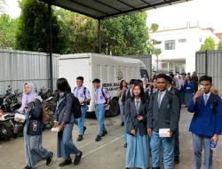 Edukasi Sejak Dini, Puluhan Siswa-Siswi SMA/SMK Se-Kota Malang Belajar Mengenal Hukum di Kejari Kota Malang