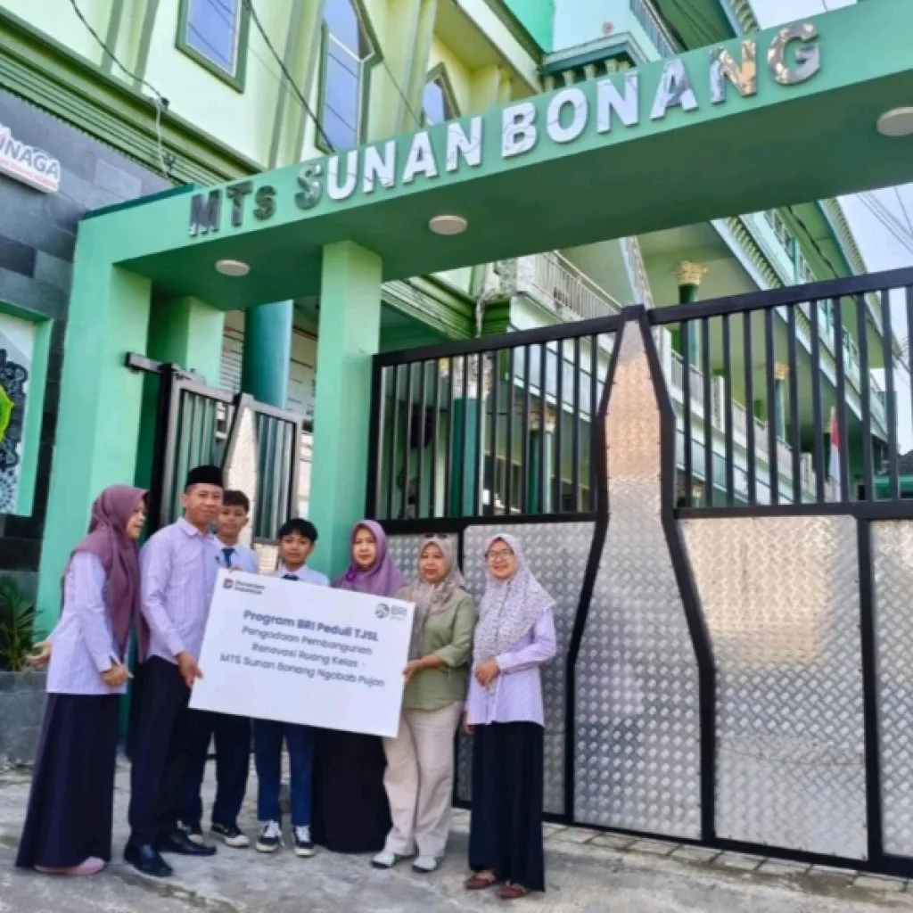 Lewat Program CSR, BRI Batu Perbaiki Fasilitas Belajar MTs Sunan Bonang