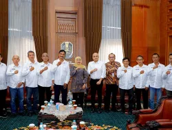 Gubernur Khofifah Terima Pengurus JMSI Jatim, Bahas Penguatan Media Berkualitas untuk Masyarakat