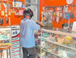 Dwi Astuti : Warga Kediri yang Sukses Kembangkan Usaha dan Layani Masyarakat Lewat BRILink Agen di Kediri