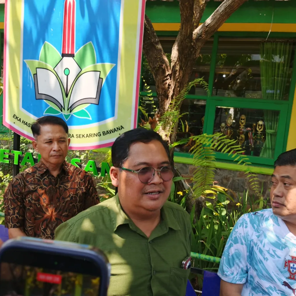 Pemkot Malang Berhentikan Kepsek SMPN 18, Guru Disebut Pernah Takut Melapor