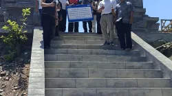 BRI Bantu Bangun Candi Bentar dan Renovasi Bale Wantilan Pura Dhali Agrahita Pujon
