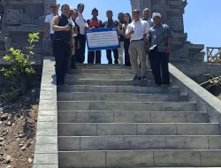 BRI Bantu Bangun Candi Bentar dan Renovasi Bale Wantilan Pura Dhali Agrahita Pujon