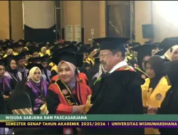 Dwi Purwaningtyas Ukir Sejarah, Raih Predikat Wisudawan Terbaik Magister Hukum Unidha dengan IPK 4,00